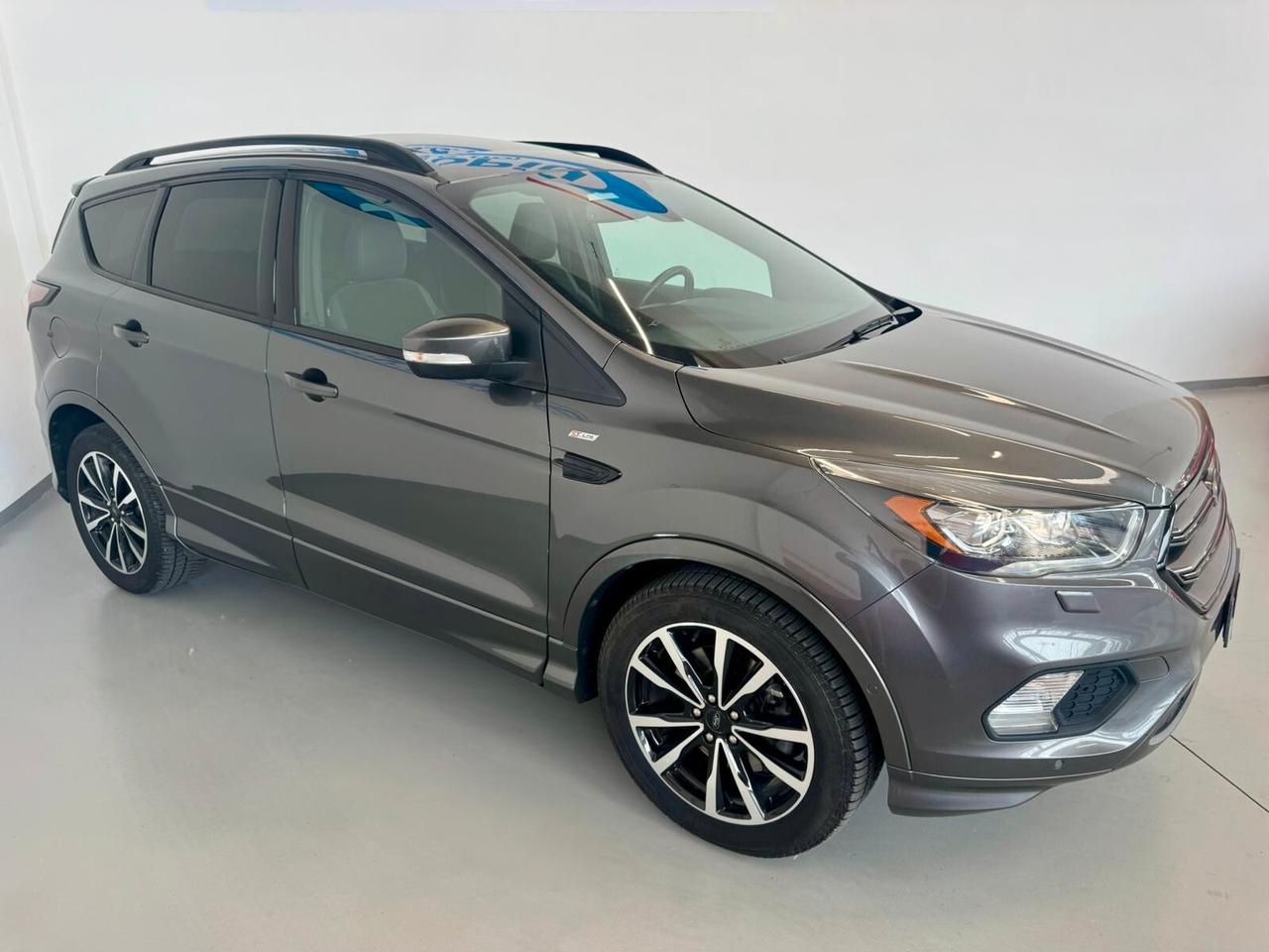 Ford Kuga 2.0 TDCI 150 CV S&S 4WD ST-Line