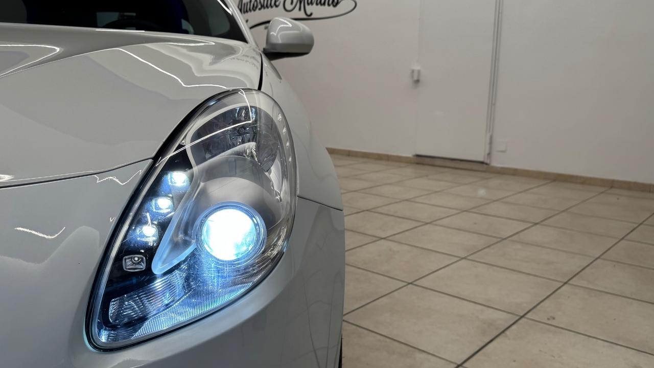 Alfa Romeo Giulietta 1.6 JTDm-2 105 CV Distinctive-2012