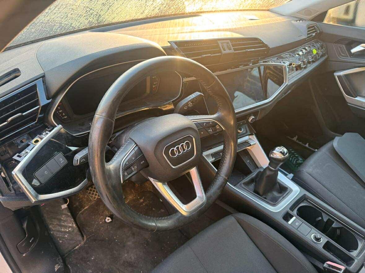 Audi Q3 35 TDI quattro Business-2019