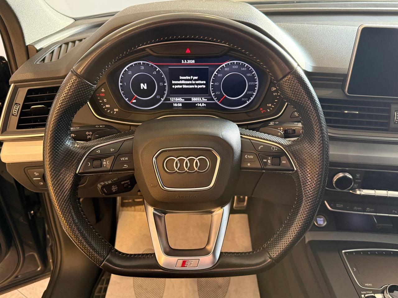 Audi Q5 S Line Plus 2.0 40 TDI #9708