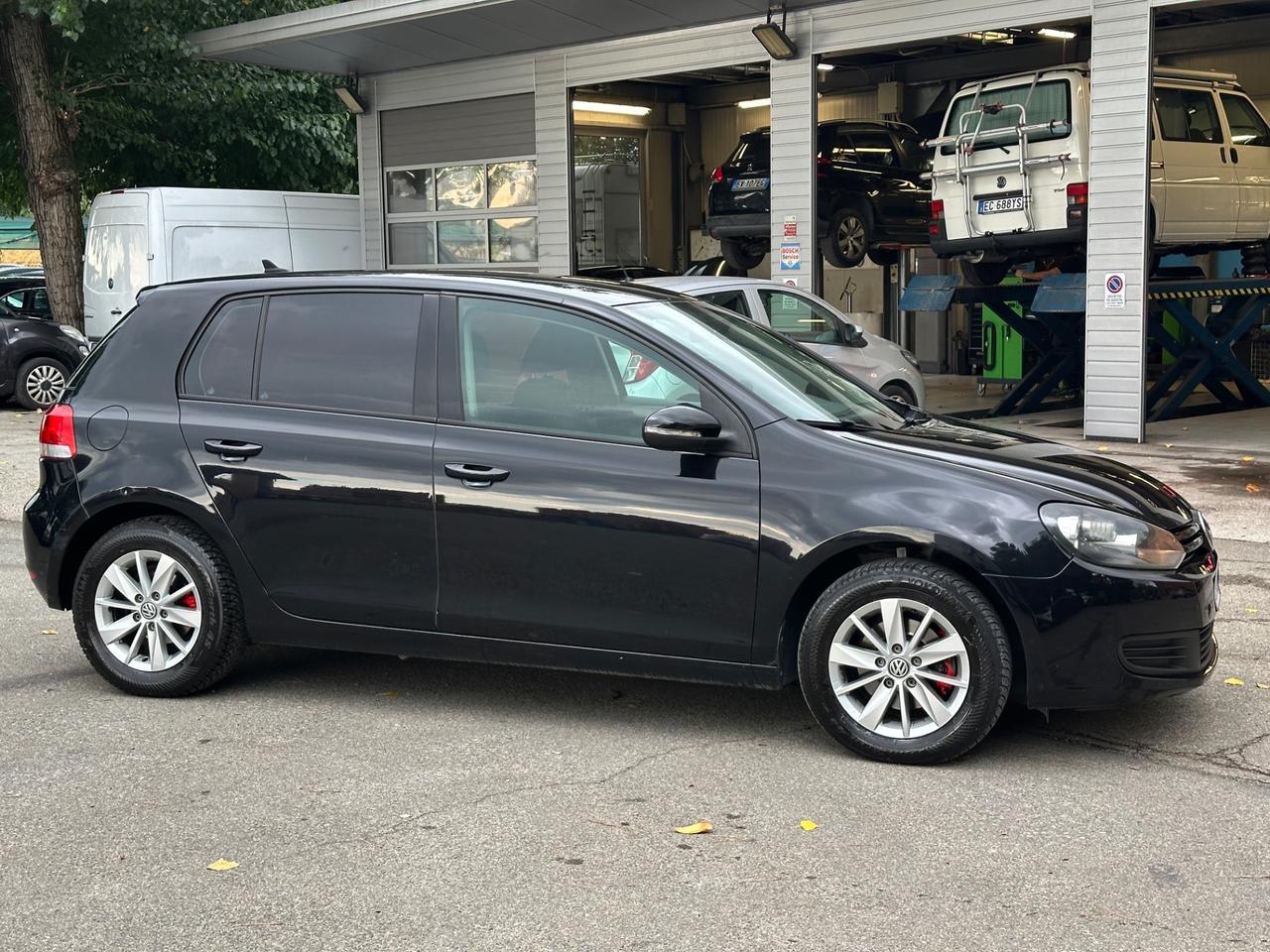 Volkswagen Golf 1.6 TDI DPF 5p. Highline soli 150mila km