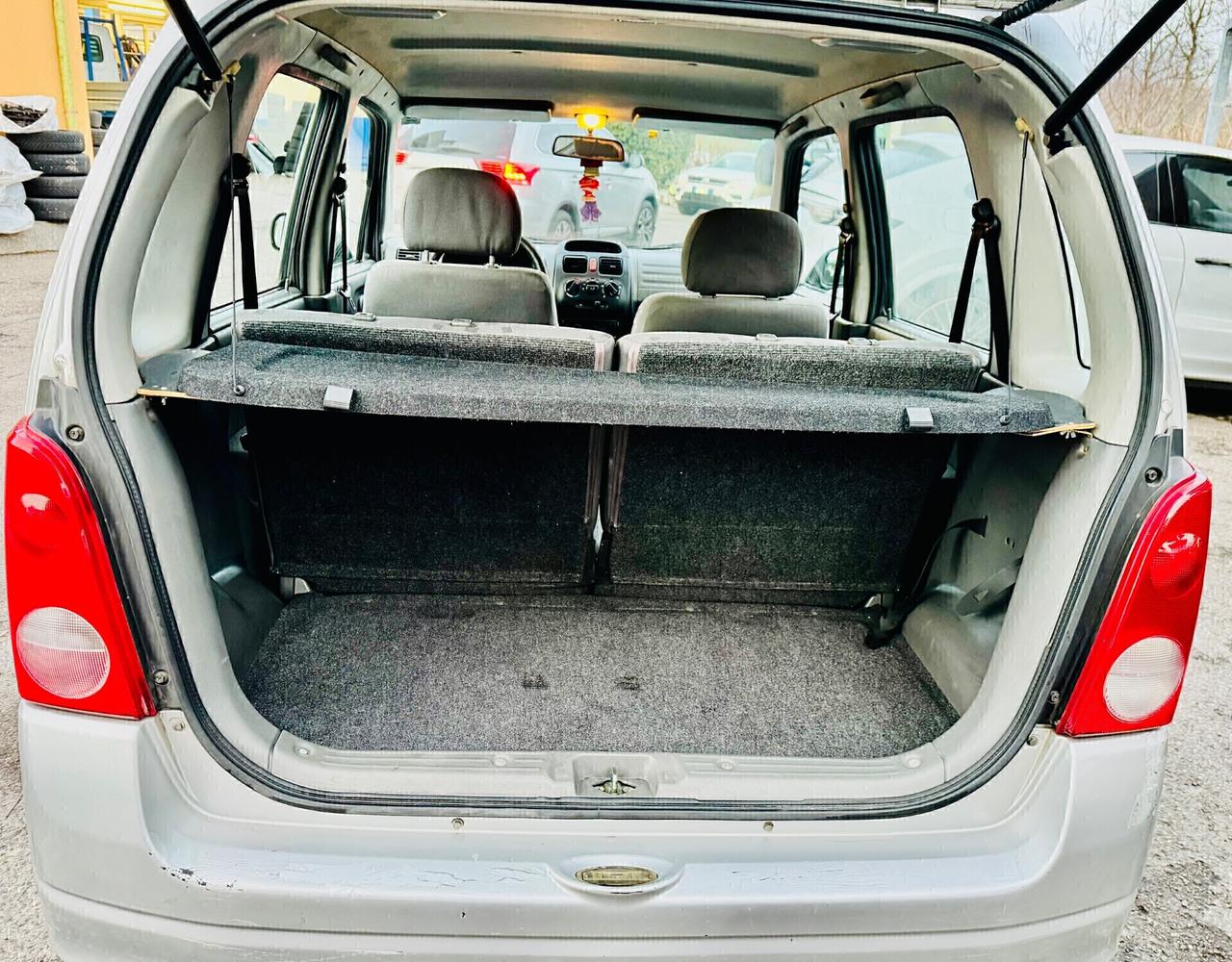 Opel Agila 1.0 12V