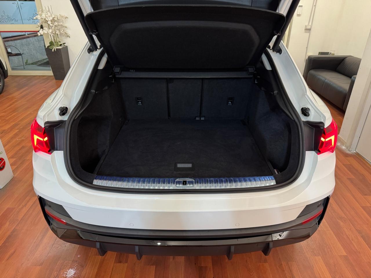 AUDI Q3 SPB 35 TDI S TRONIC S LINE EDITION - MY21