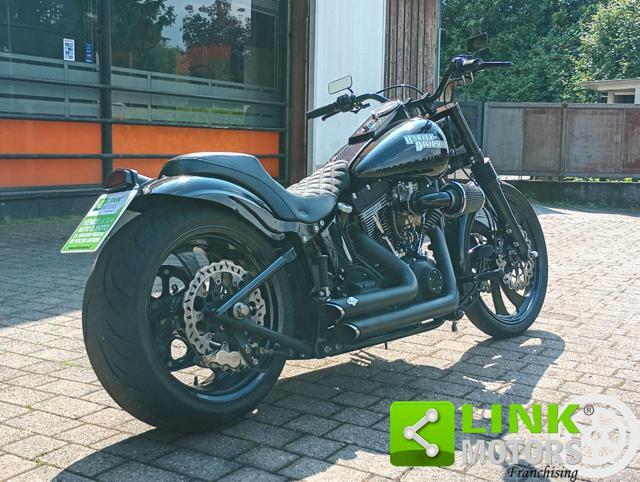 HARLEY-DAVIDSON FXSTB Night Train Special Screamin Eagle