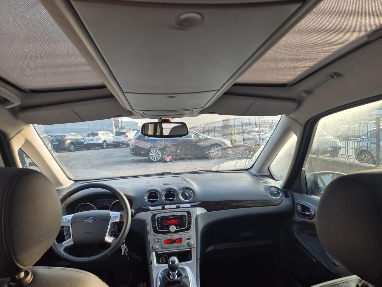 Ford Galaxy 2.0 TDCi vers. Ghia E4 -- 7POSTI!!!