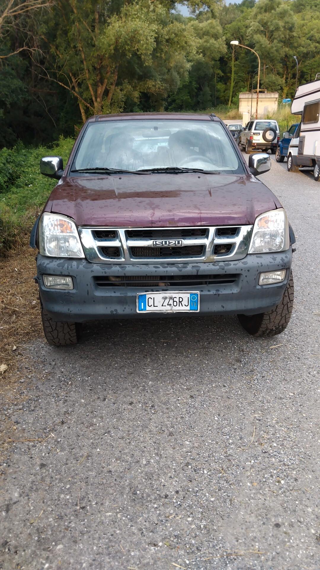 Isuzu D-Max 3.0 TD cat Crew Cab 4WD Pick-up LS