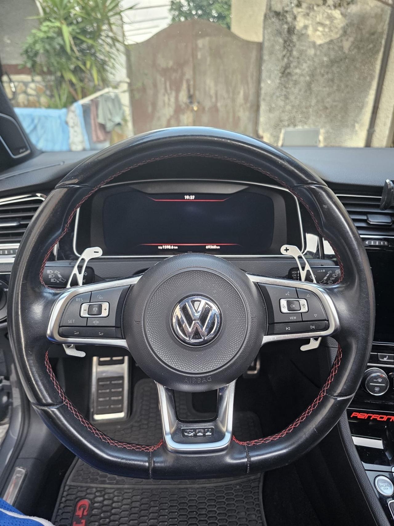 Volkswagen Golf R 2.0 TSI DSG 4MOTION 5p. BMT