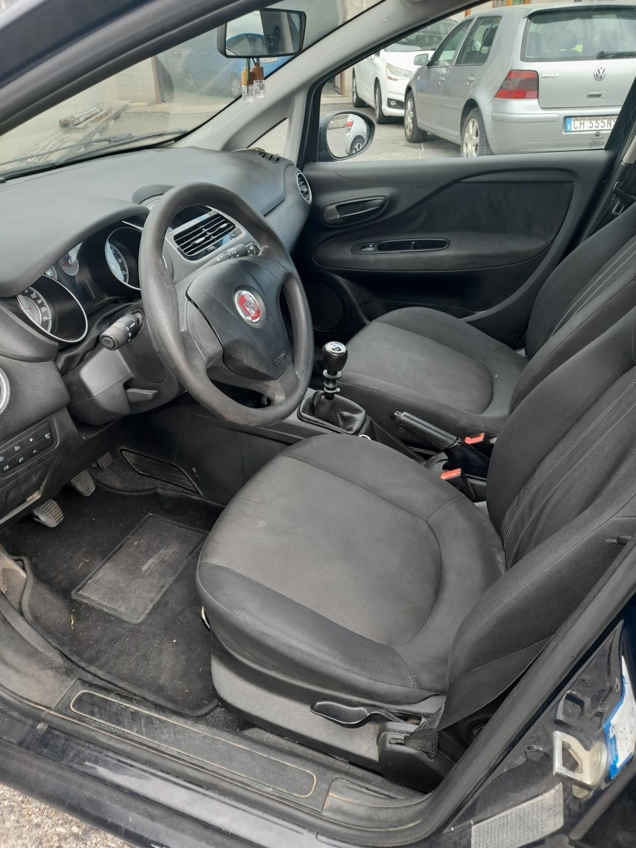 Fiat Punto 1.4 8V 5 porte Natural Power Street