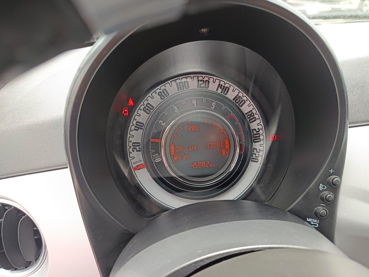 Fiat 500 1.0 Hybrid Connect 70cv