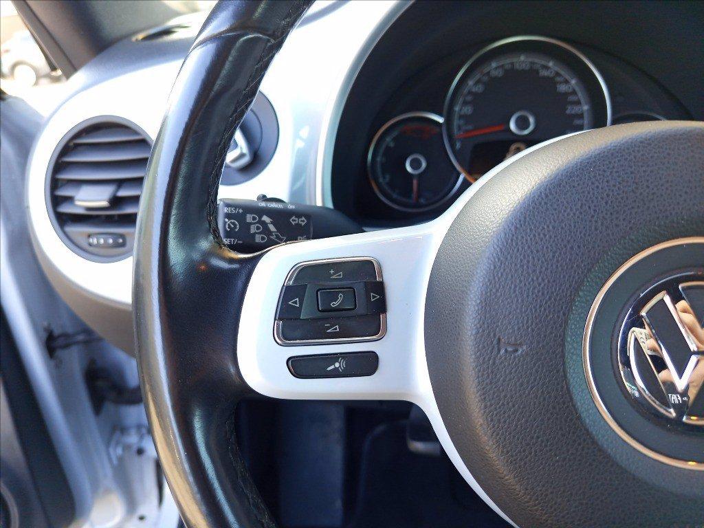 VOLKSWAGEN Maggiolino Cabrio 2.0 tdi Design 110cv del 2017