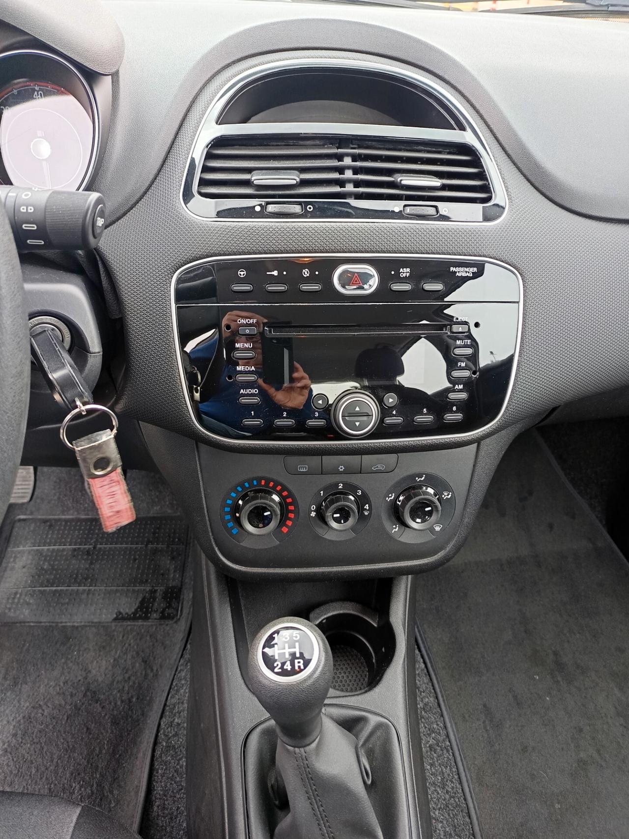 Fiat Punto 1.3 MJT II S&S 95 CV 5 porte Street