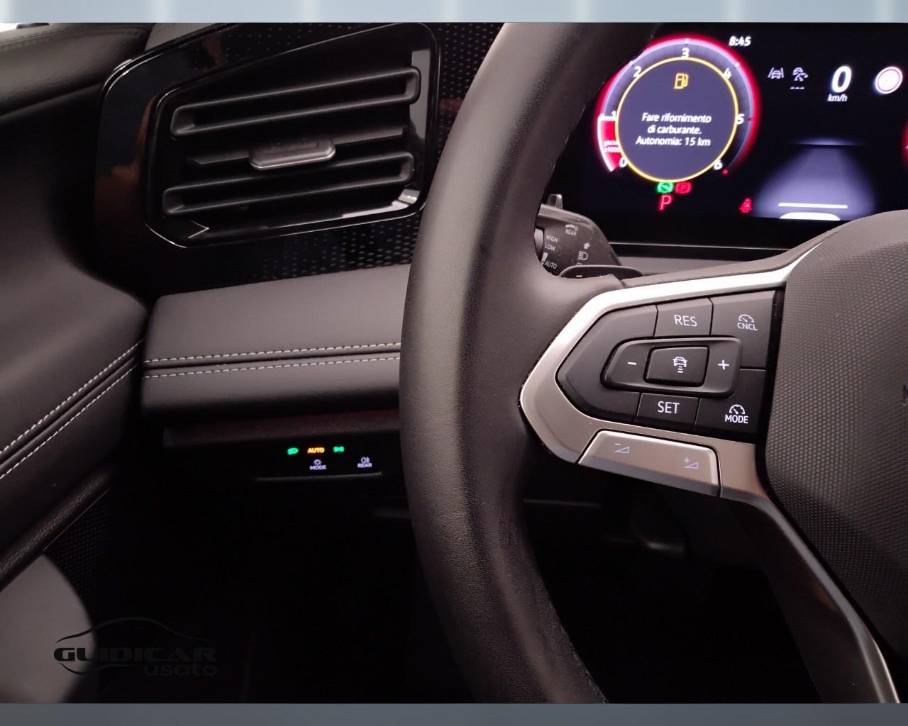 VOLKSWAGEN Tiguan III 2024 - Tiguan 2.0 tdi Life 150cv dsg