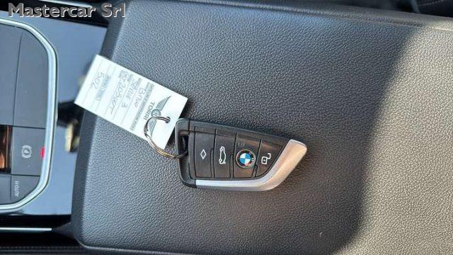 BMW 320 320e Sport Touring auto TG : GG205WT