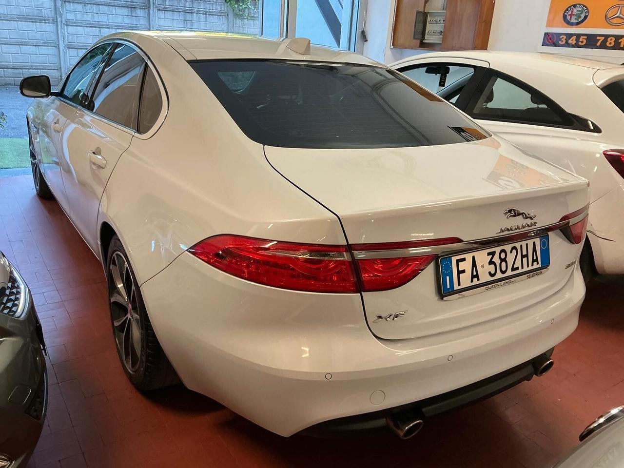 Jaguar XF 3.0d Presugire Bussniess 2015 300cv