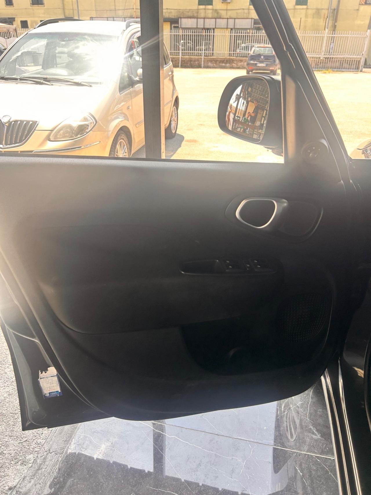 Fiat 500L 0.9 TwinAir Turbo Natural Power Lounge