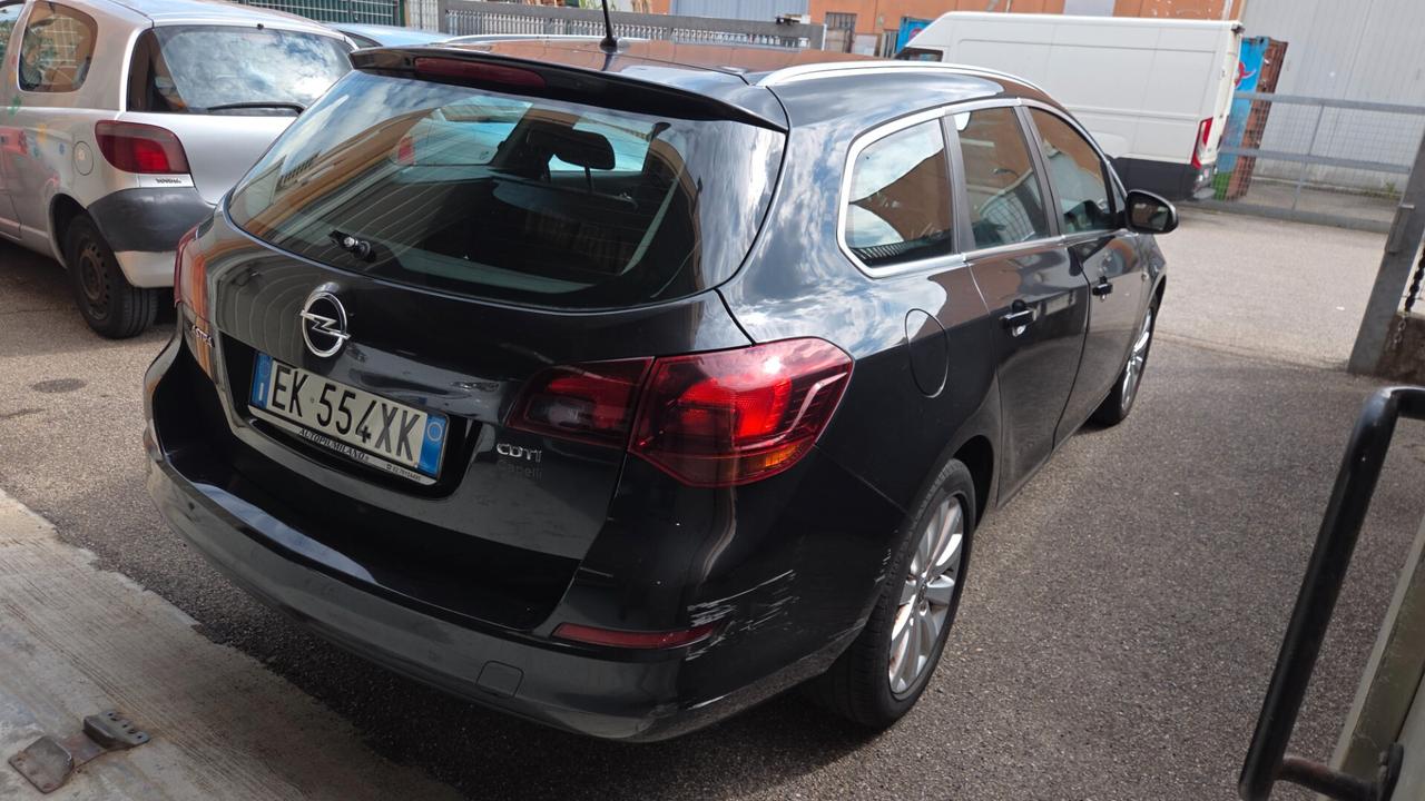 Opel Astra 1.7 CDTI 110CV Sports Tourer Cosmo