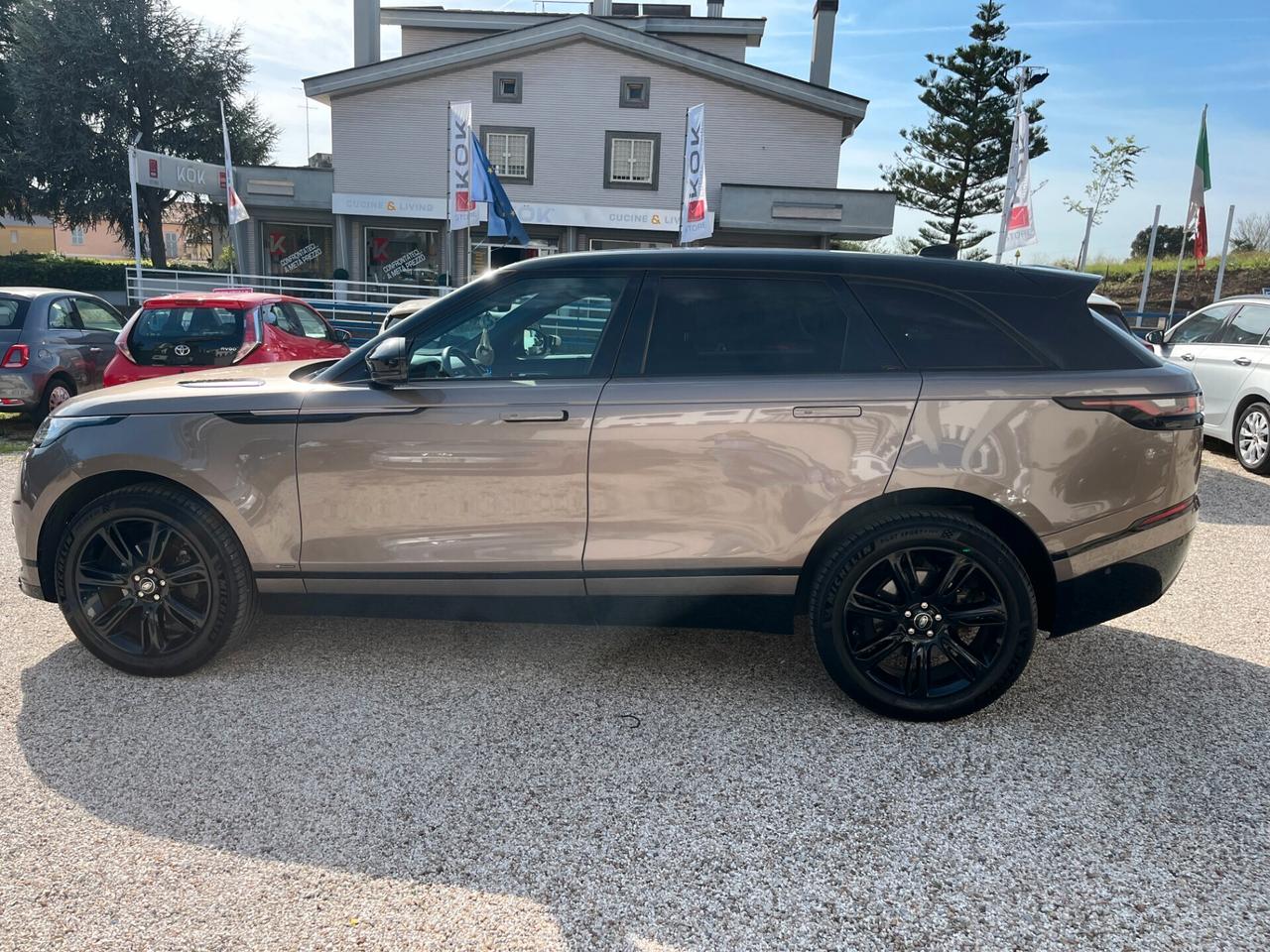 Land Rover Range Velar 2.0D I4 180 CV R-Dynamic HSE