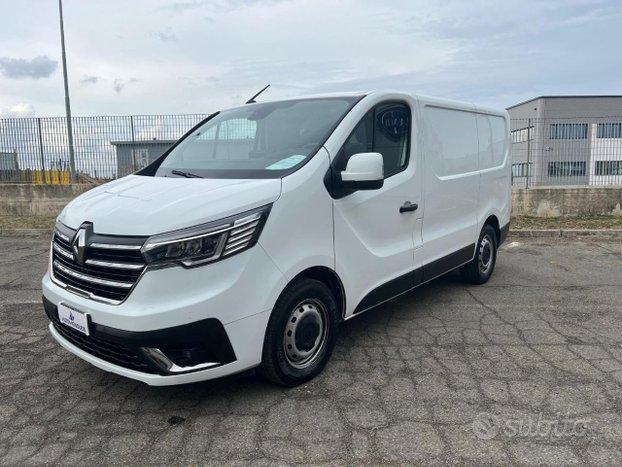 RENAULT Trafic T27 2.0 dCi 150CV Energy Advance-