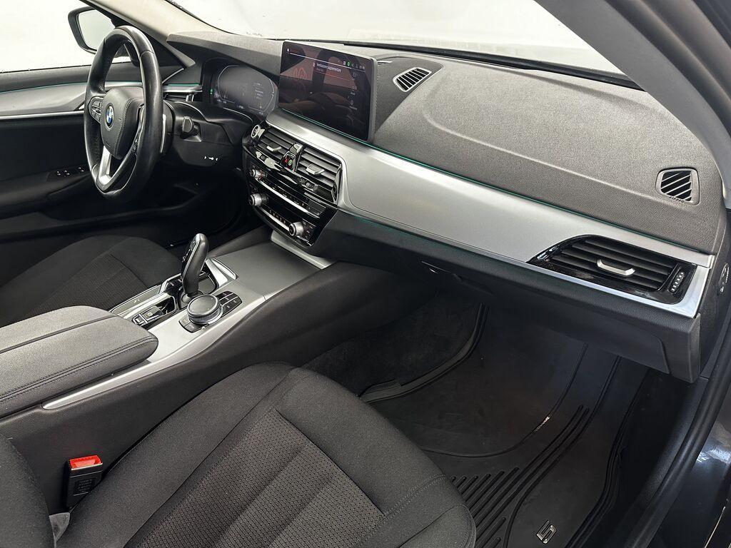 BMW Serie 5 Touring 520 d Mild Hybrid 48V Business xDrive Steptronic