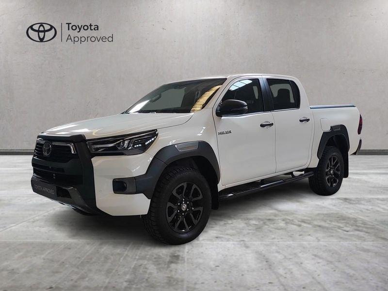 Toyota Hilux Hilux 2.4 D A/T 4WD 4 porte Invincible + CHIUSURA CASSONE SCORREVOLE
