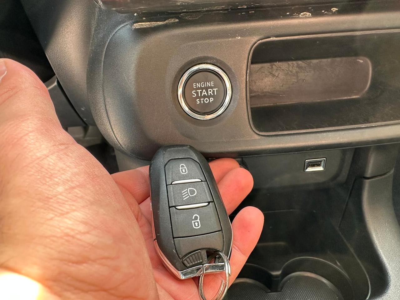 Citroen C3 PureTech 110 S&S Max *KEYLESS*