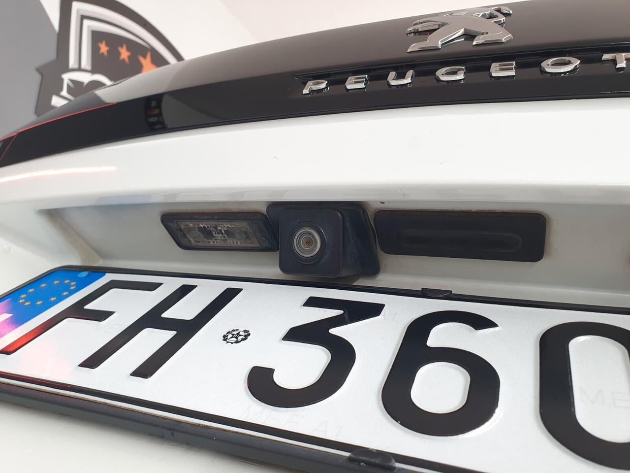 Peugeot 3008 1.6 BlueHDi 120cv EAT6 GT Line 2017 TETTO APRIBILE