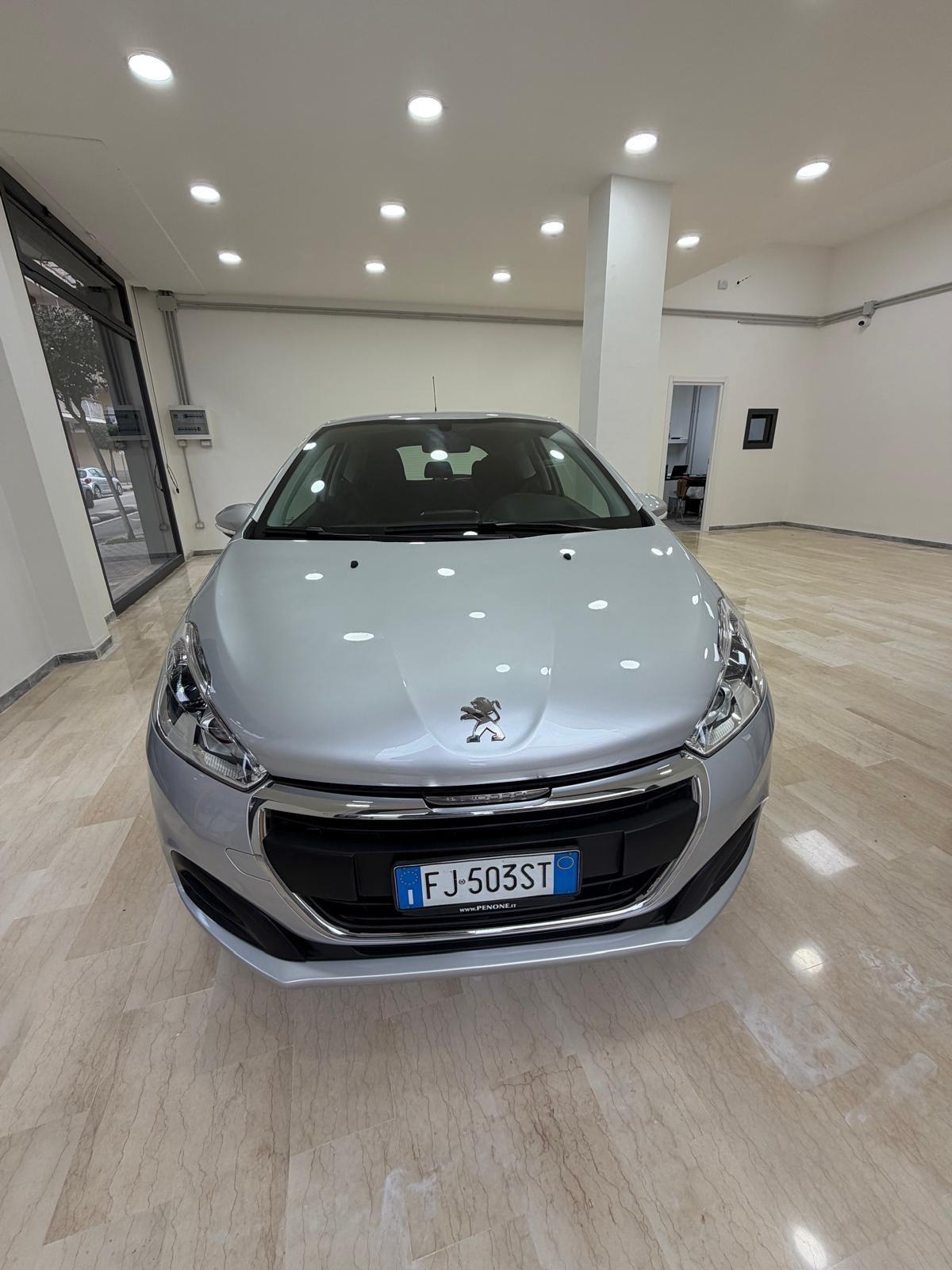 Peugeot 208 PureTech 82 3 porte Active