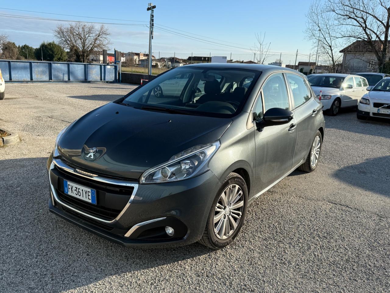 Peugeot 208 PureTech 82 5 porte Access