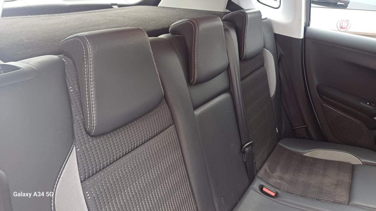 Peugeot 2008 BlueHDi 120 S&S Allure