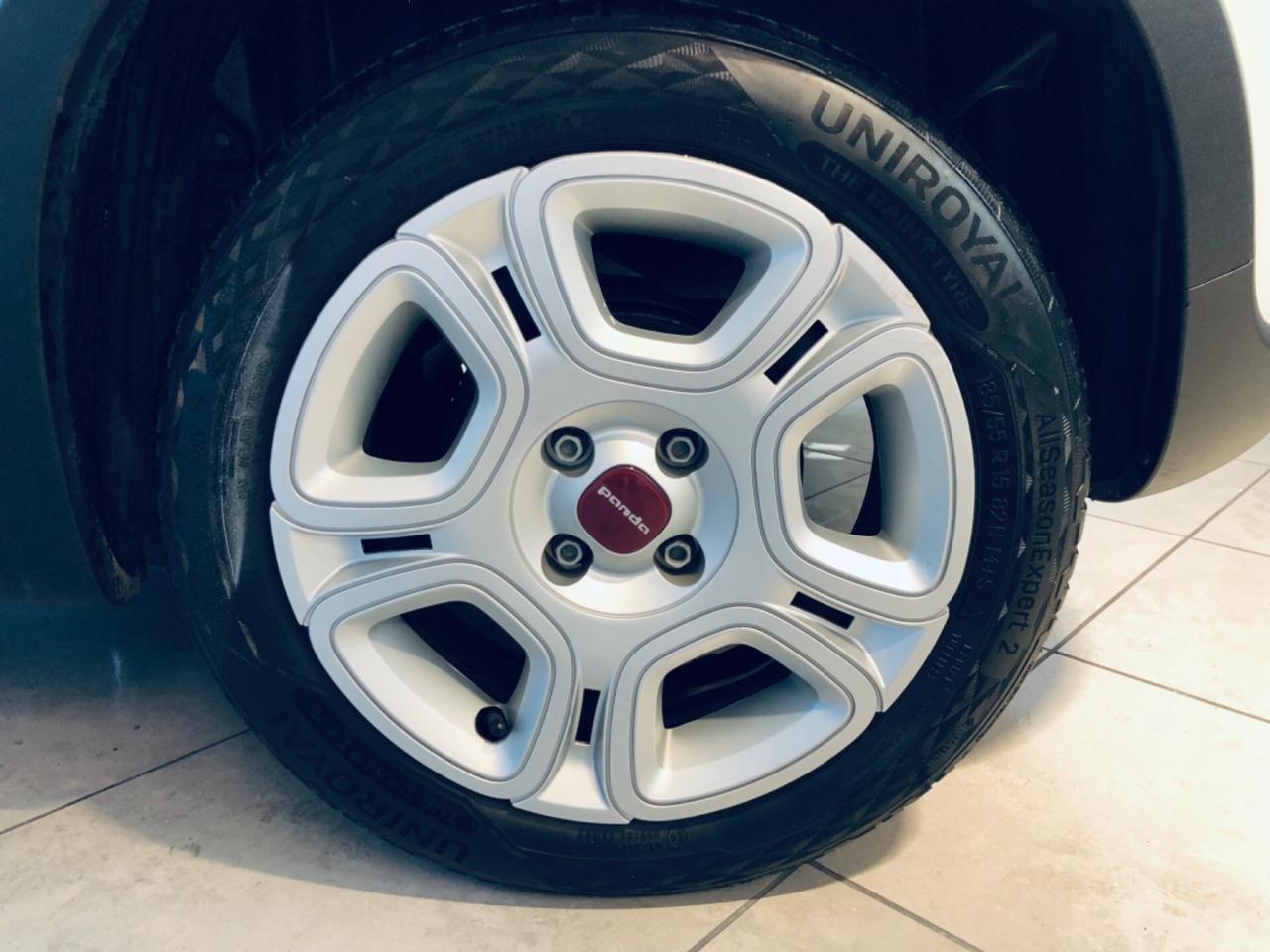 Fiat Panda Hybrid City Life bianca neopante