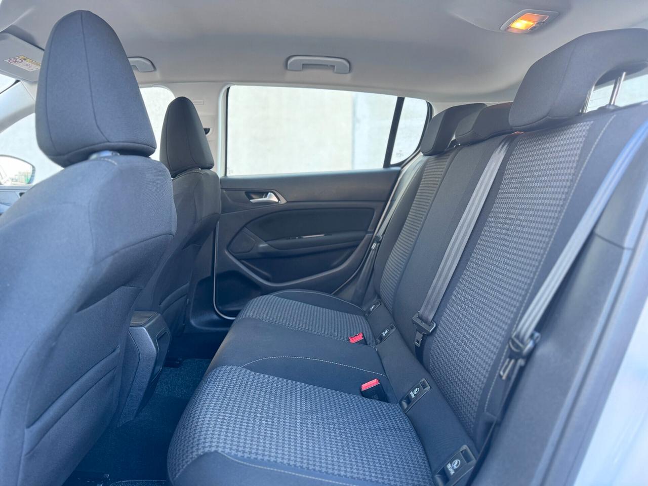 Peugeot 308 BlueHDi 130 S&S Allure