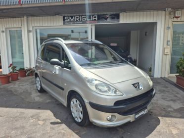 Peugeot 1007 1.4 HDi 70 CV OK NEOP.