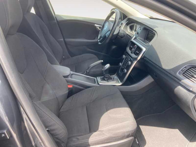 VOLVO V40 1.6 d2 Business