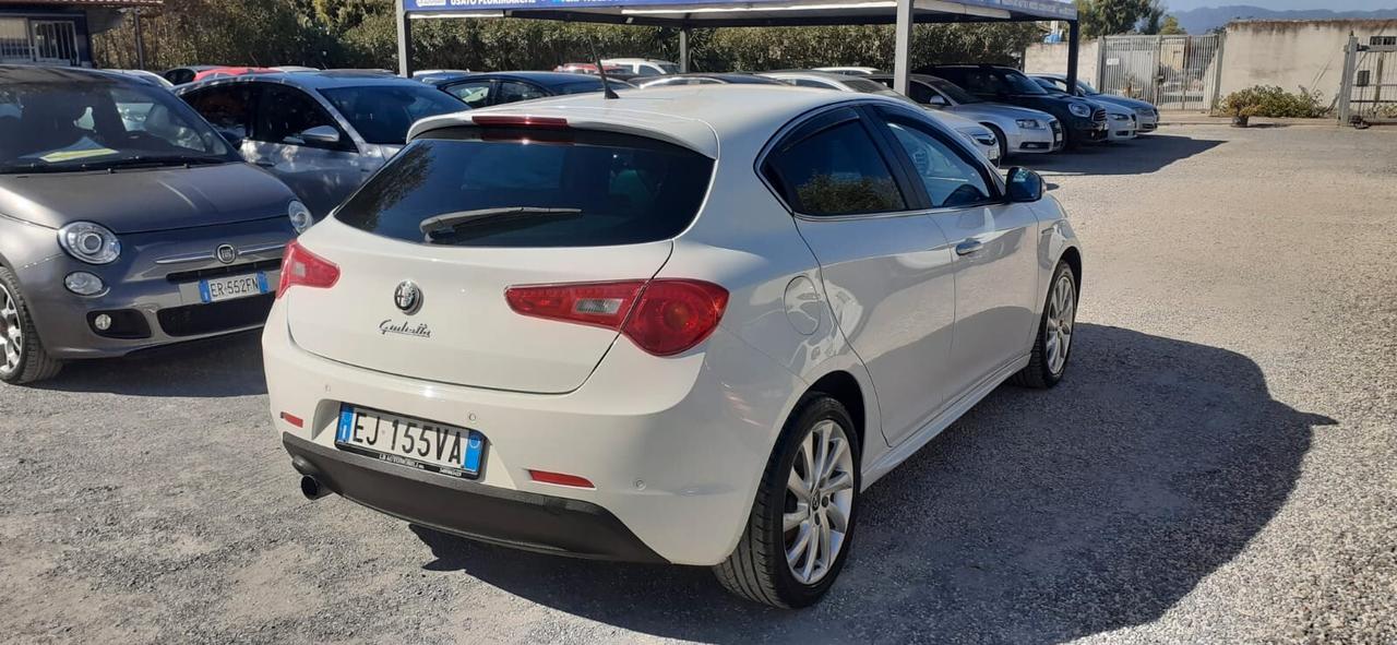Alfa Romeo Giulietta 2011 - 1.4 Turbo MultiAir Lb automobili