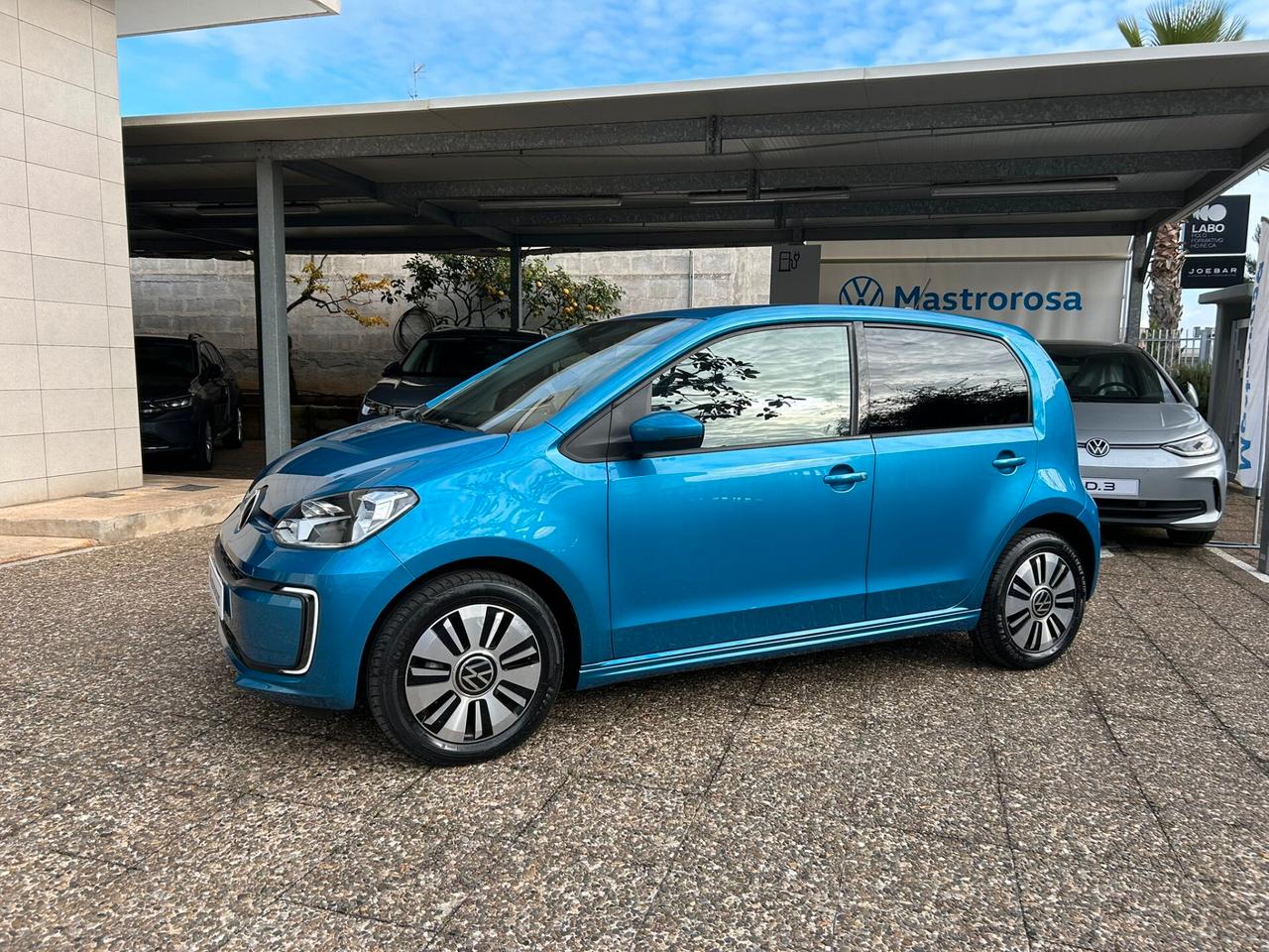 Volkswagen up! e-up! 82 CV