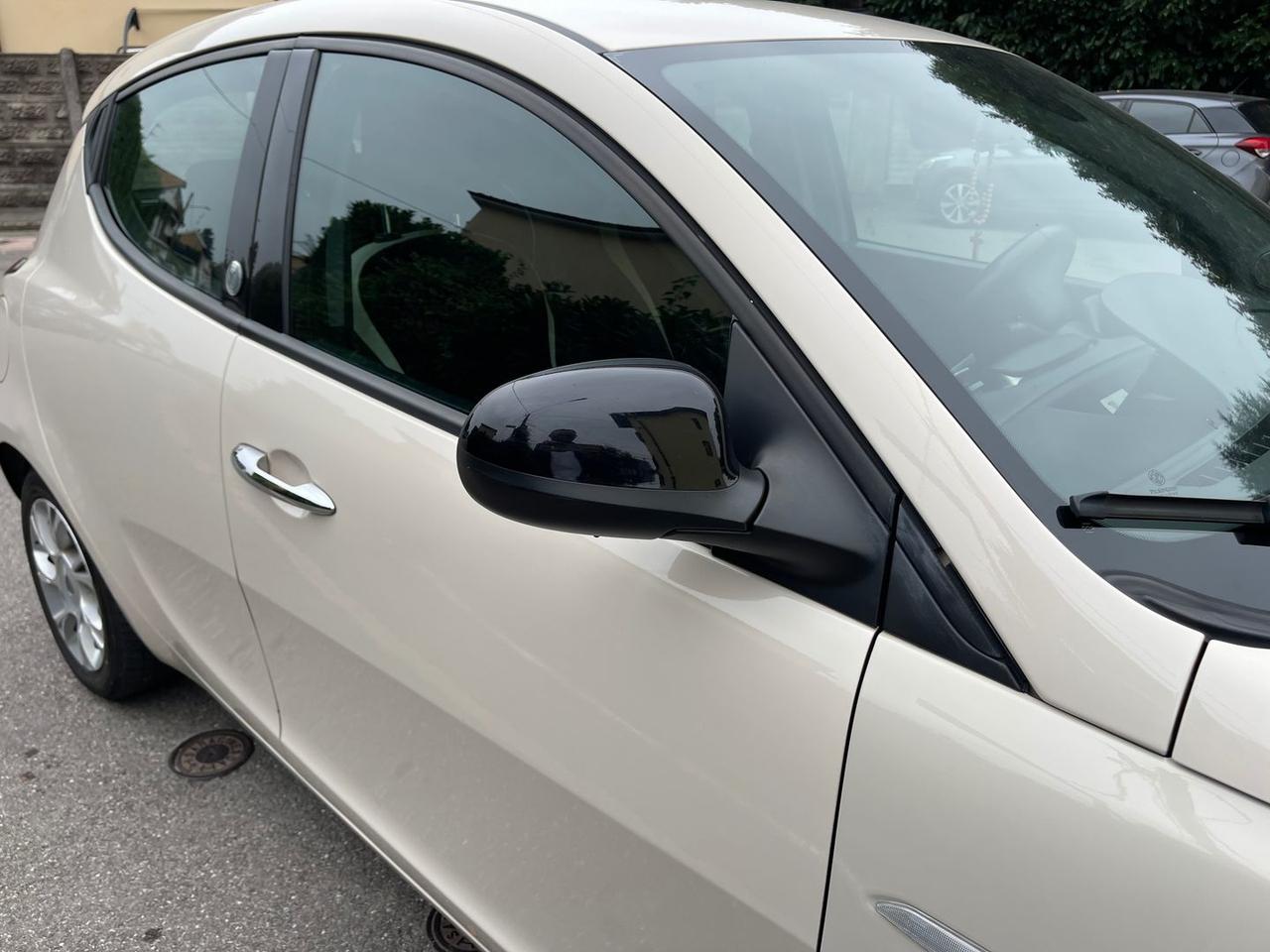 Lancia Ypsilon Opening Edition 1.2 #7630