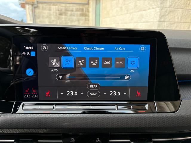 VOLKSWAGEN Golf GTI 2.0 TSI DSG TETTO-LED-PELLE-CERCHI 19''.