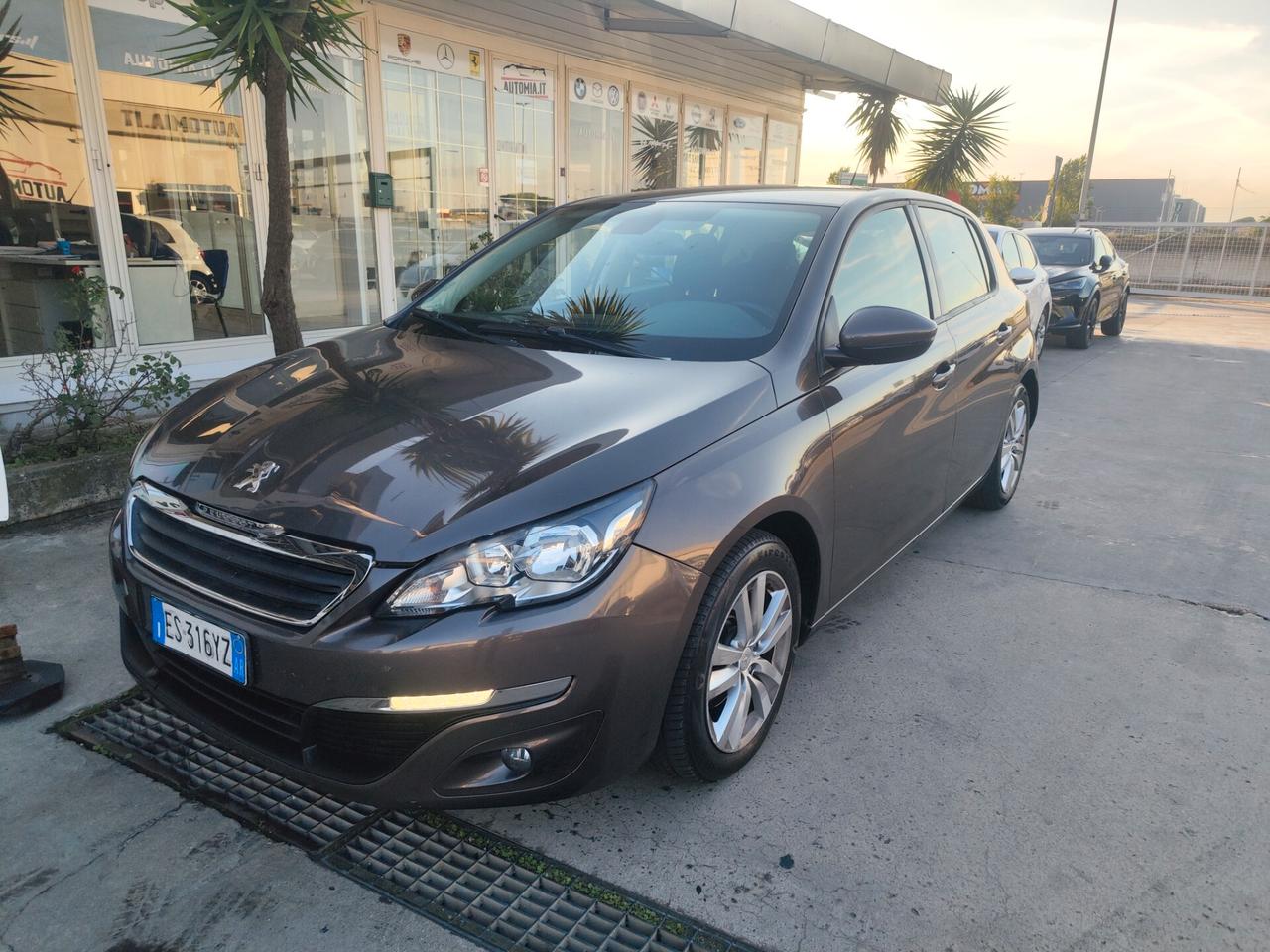 Peugeot 308 PureTech Turbo 130 S&S EAT6