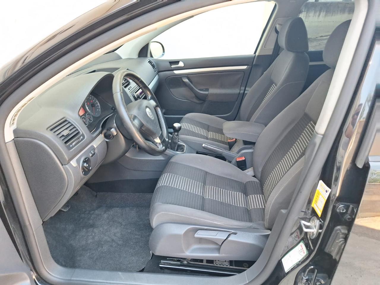 Volkswagen Golf 1.9 TDI DPF 5p.