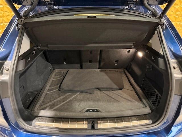 Bmw X1 sDrive18d xLine