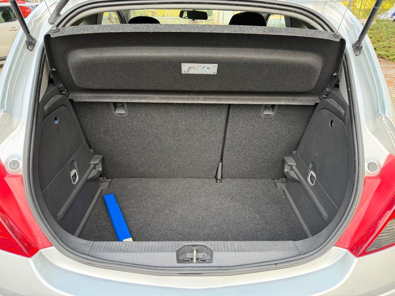 Opel Corsa 1.3 CDTI 95CV OK NEOPATENTATI