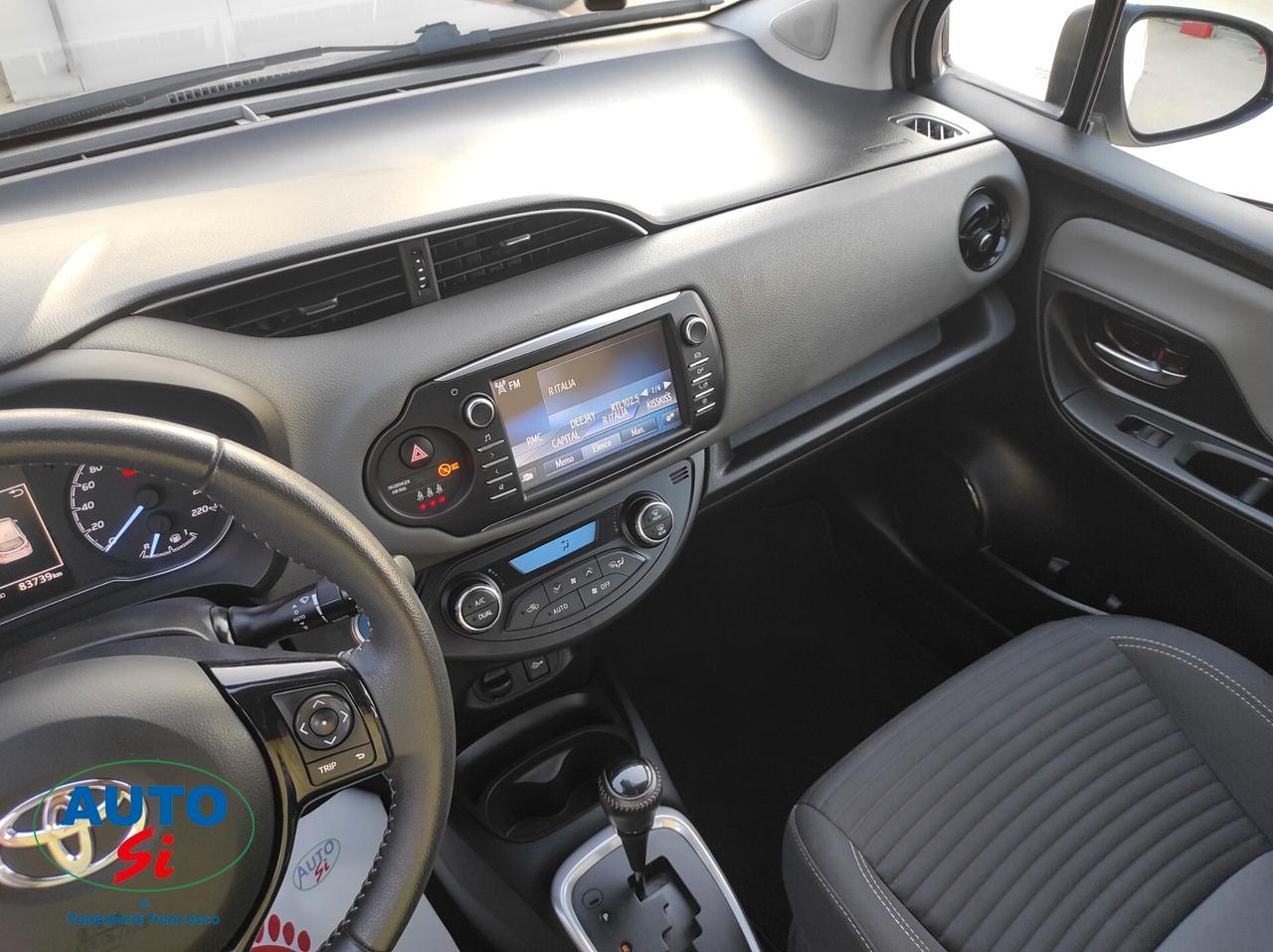 Toyota Yaris 1.5 Ibrida - 73cv CAMBIO AUTOMATICO