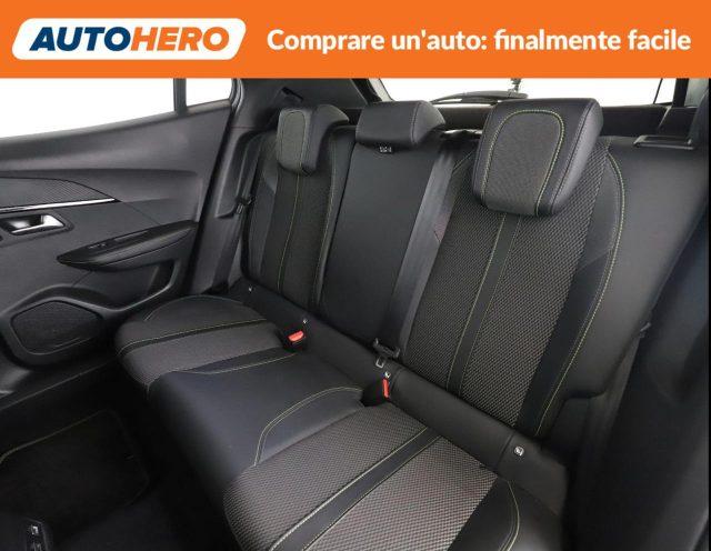 PEUGEOT 2008 Hybrid 136 GT