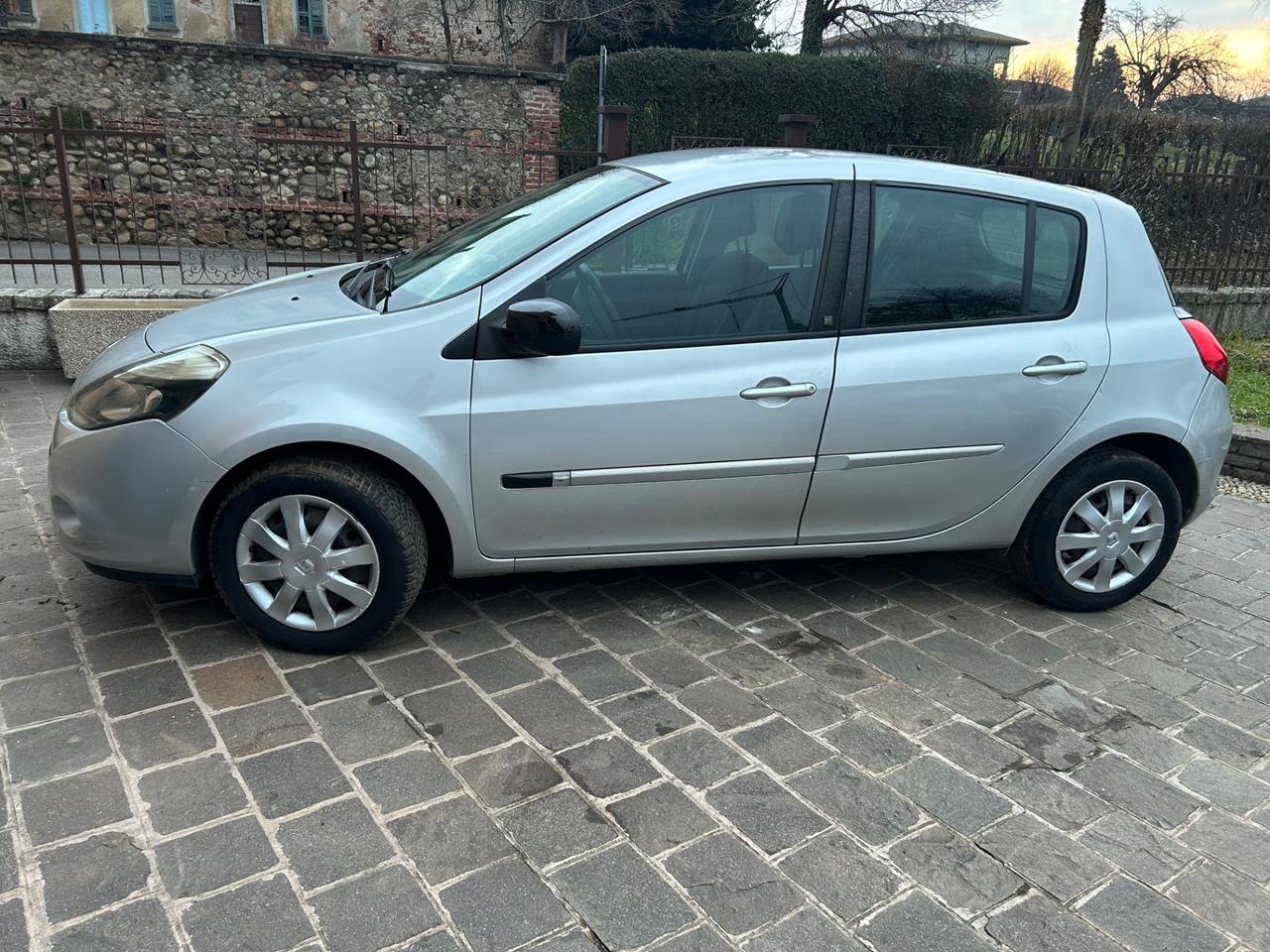 Renault Clio 1.2 benzina 20th Anniversario