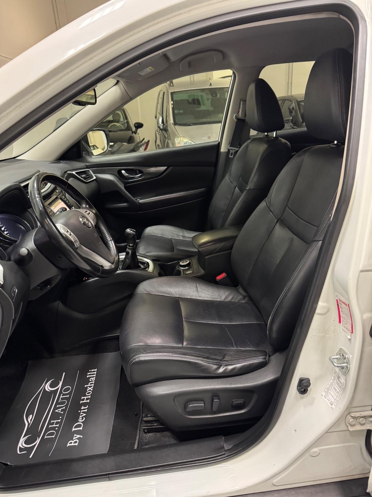 Nissan X-Trail 1.6 dCi 4WD Tekna