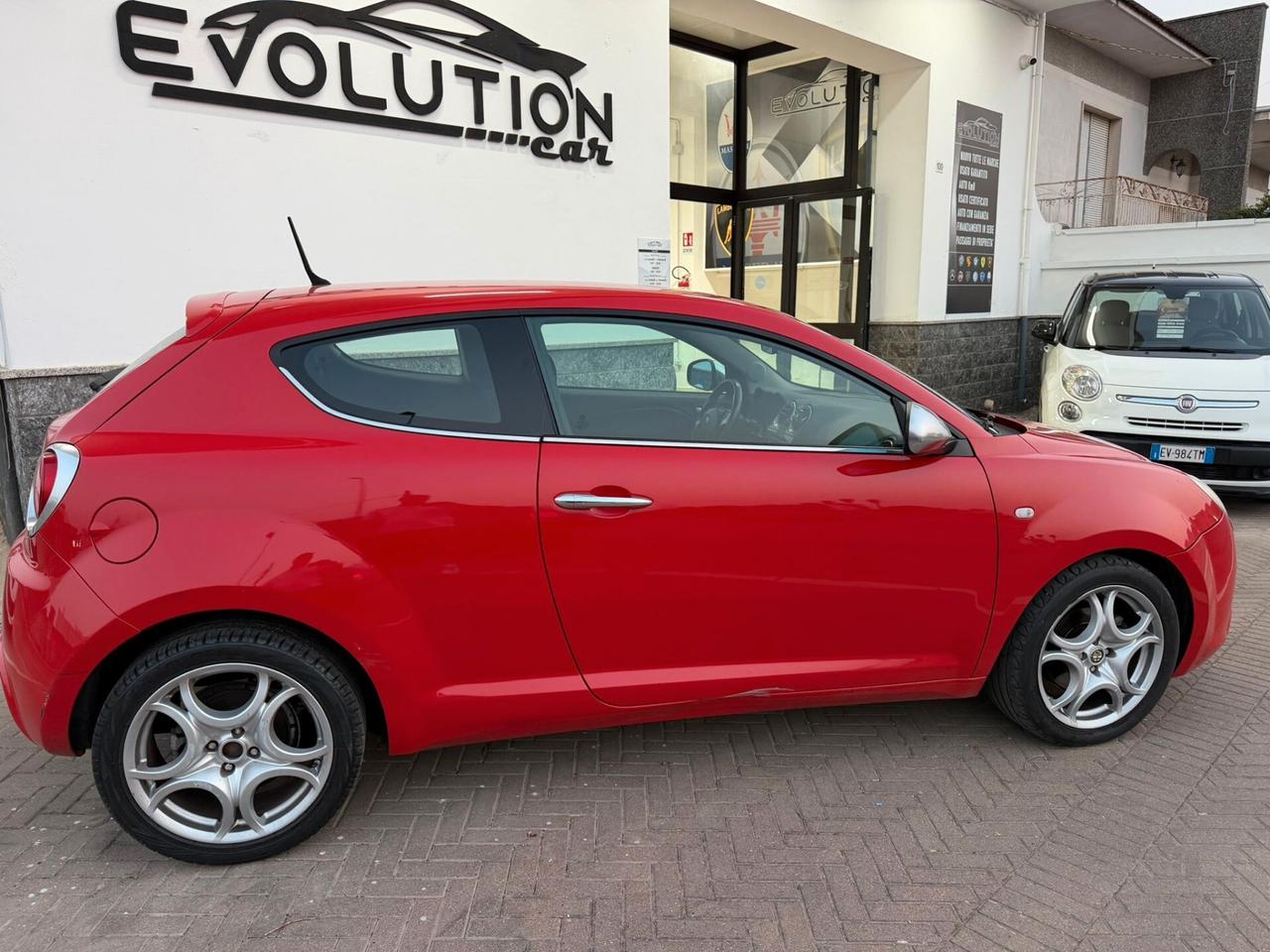 Alfa Romeo MiTo 1.6 JTDm 16V Distinctive Sport Pack