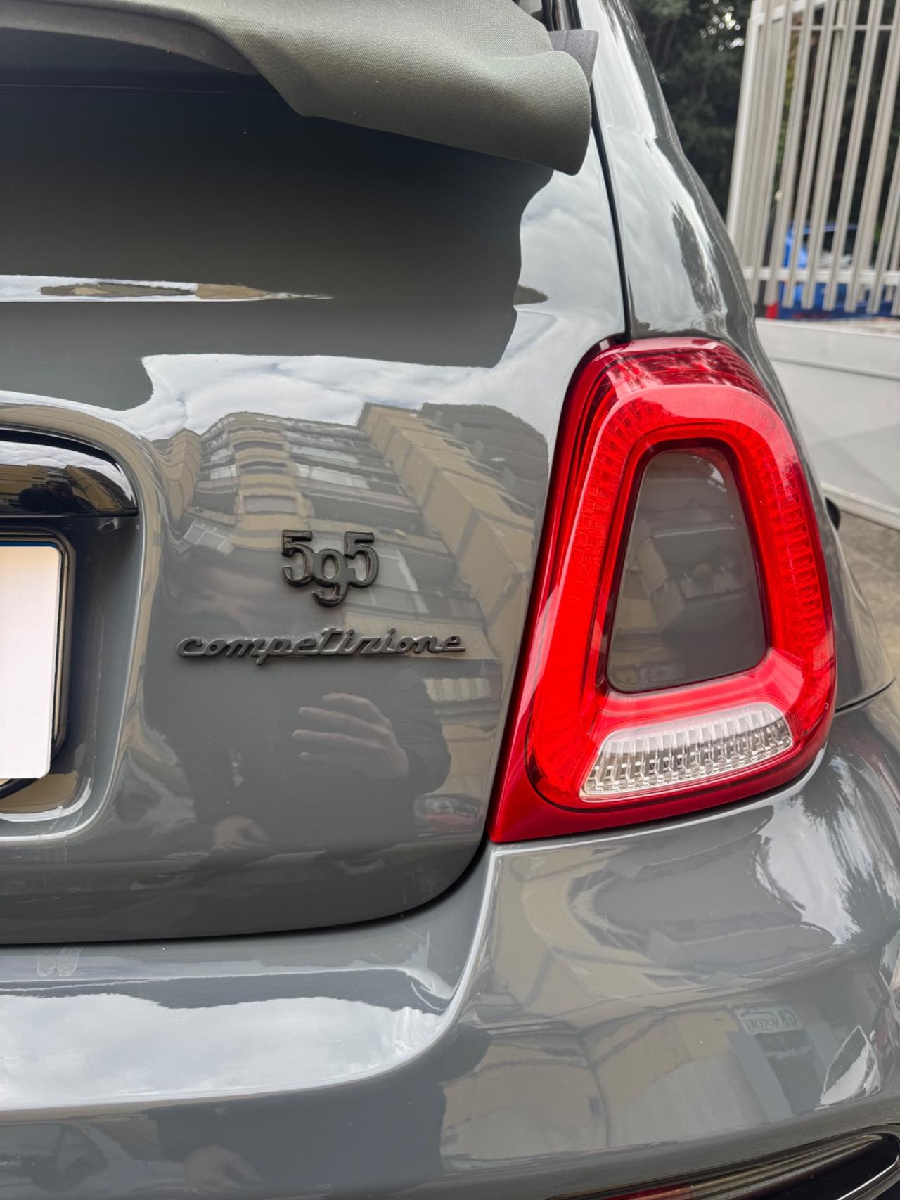 Abarth 595 1.4 Turbo T-Jet 180 CV cabrio