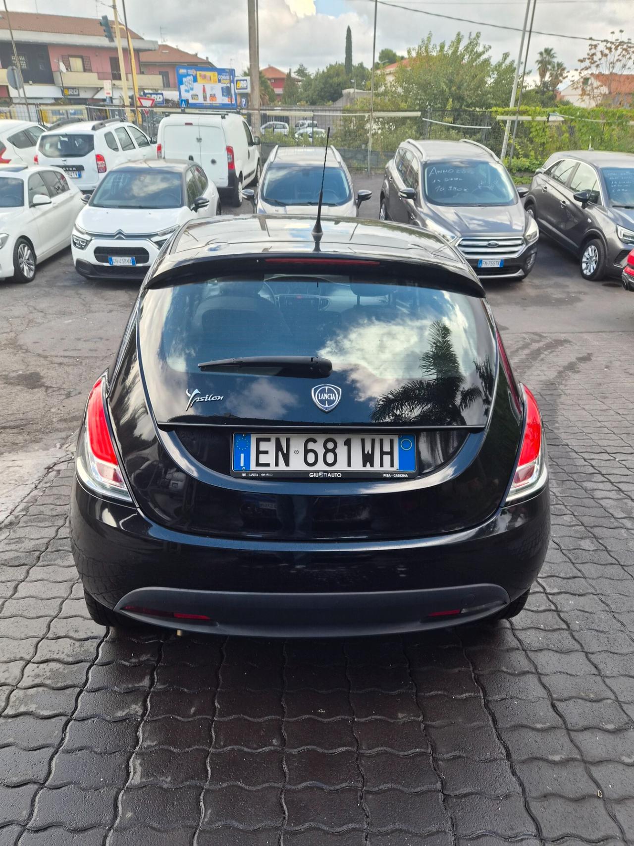 Lancia Ypsilon 1.2 69 CV 5 porte S&S Platinum
