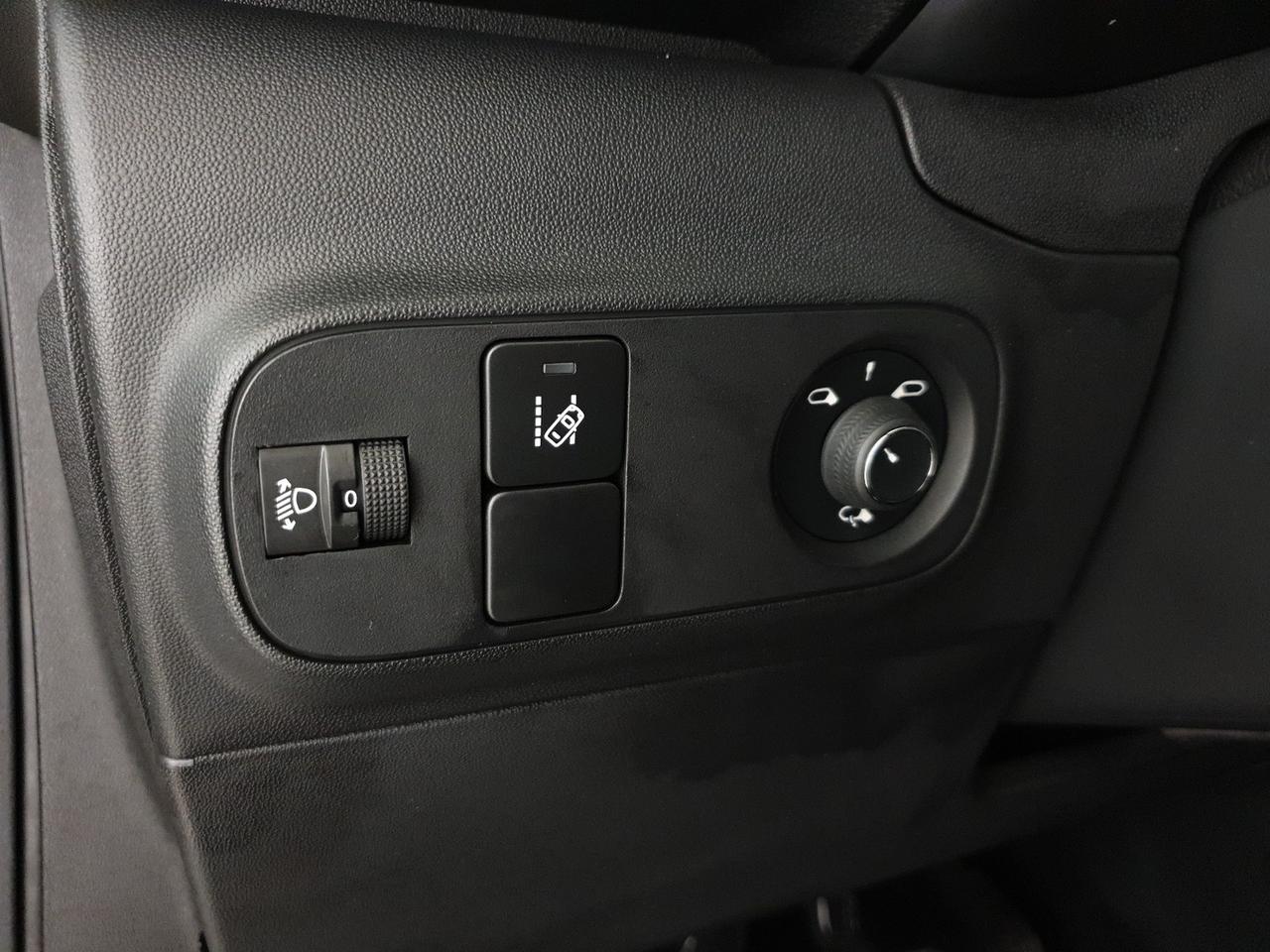 Citroen C3 1.2 puretech shine s&s 83cv neopatentati my18