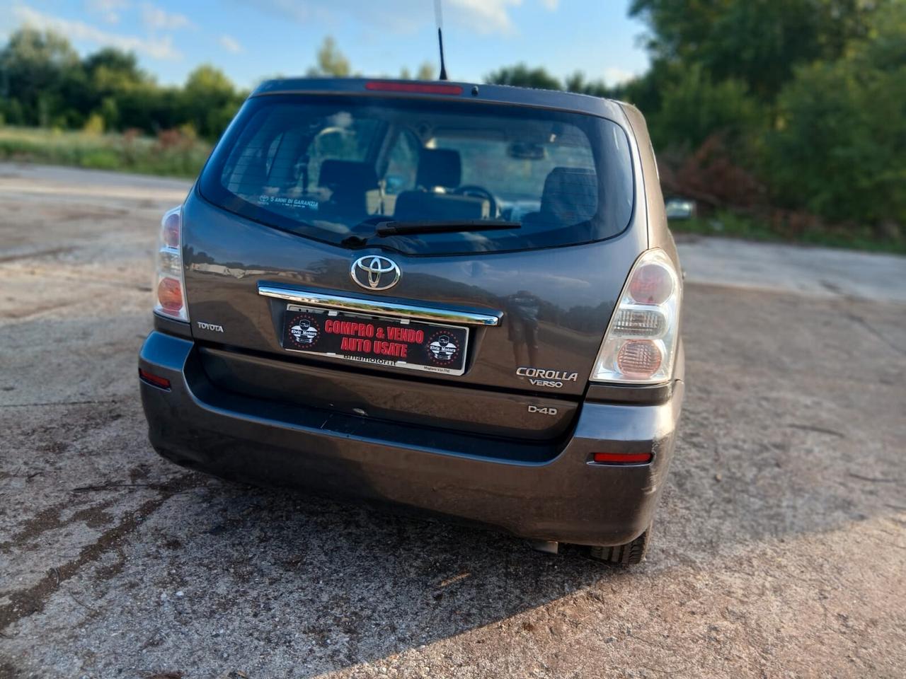 Toyota Corolla Verso 2.2 16V D-4D DPF Sol